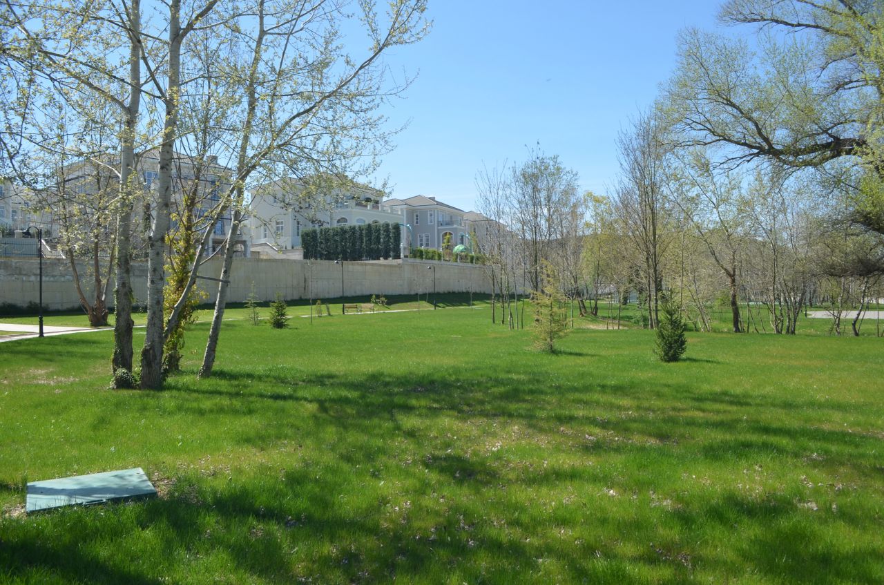 Villa for Sale in the vicinity of Tirana, Albanian capital.